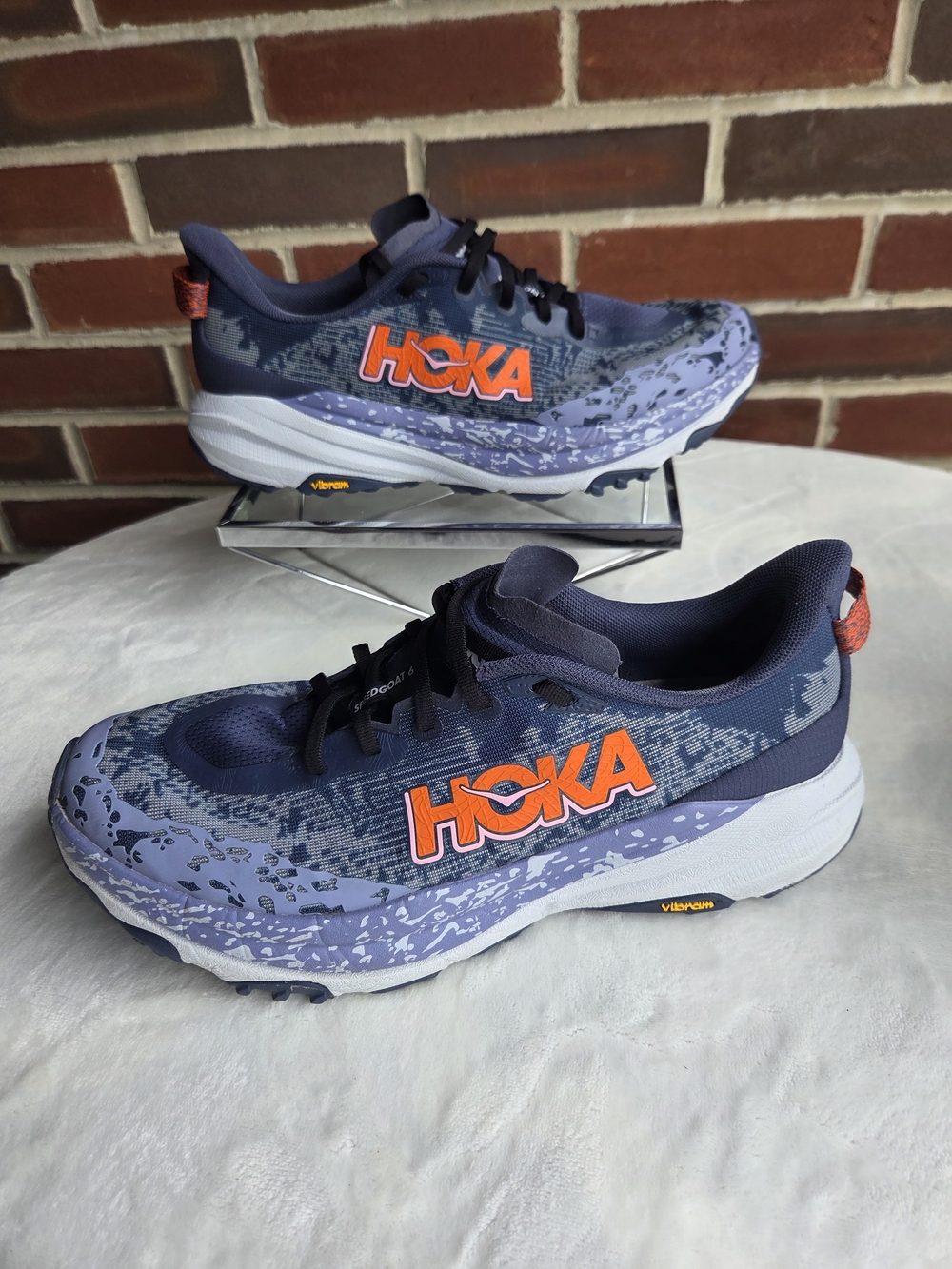 🔥 HOKA Speedgoat 6 Trail Running Shoes Women’s 10.5